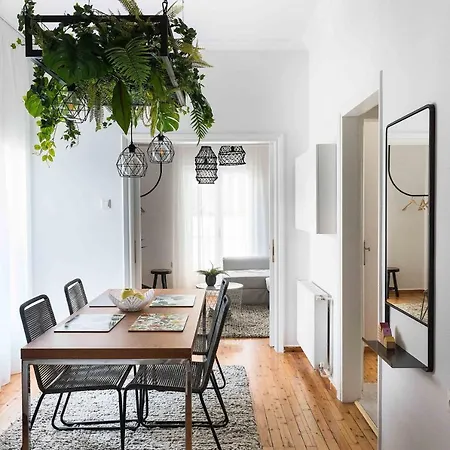 Boho City Apartment *
